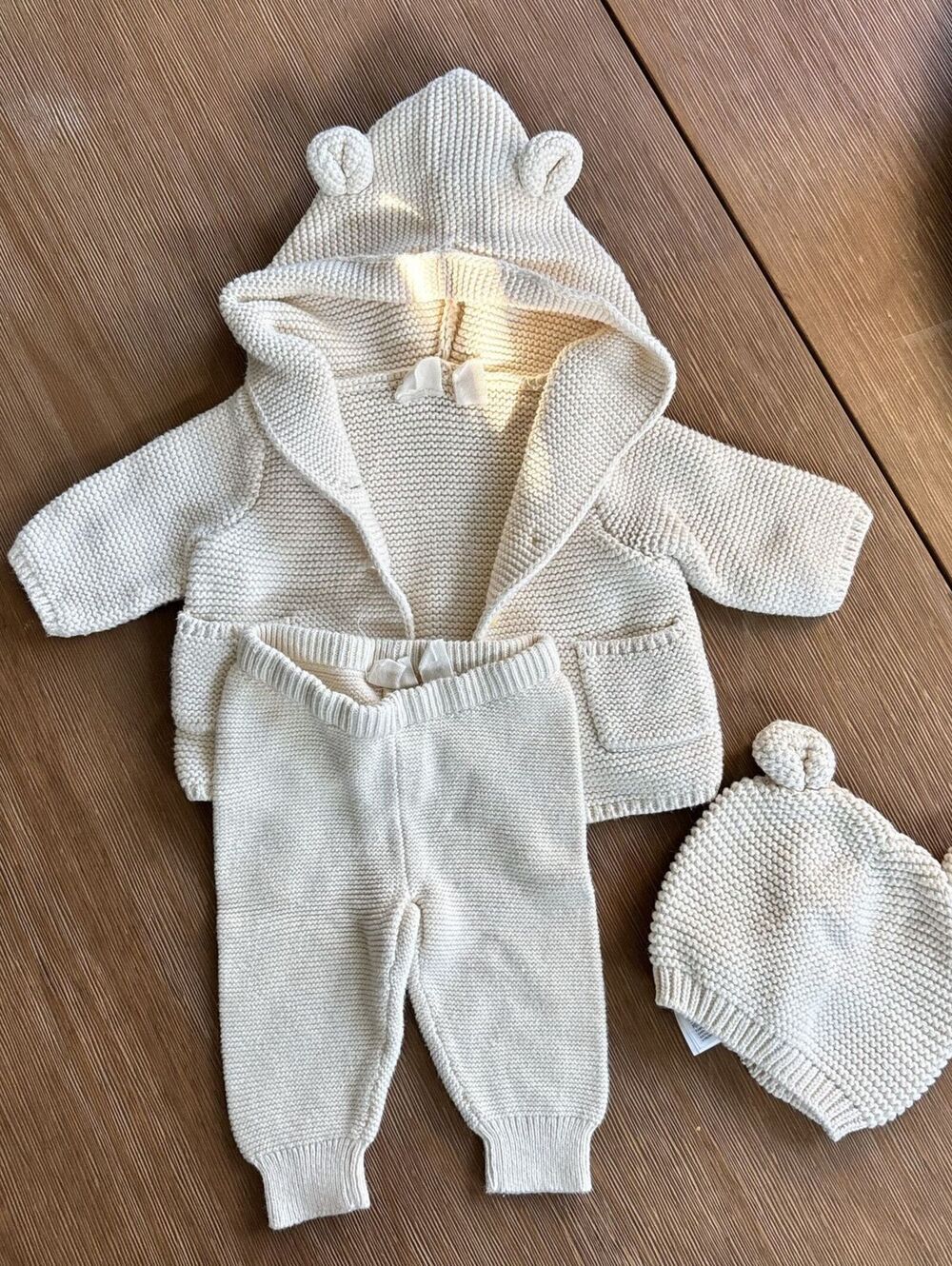 Baby Gap Knit Set with Hat - NB